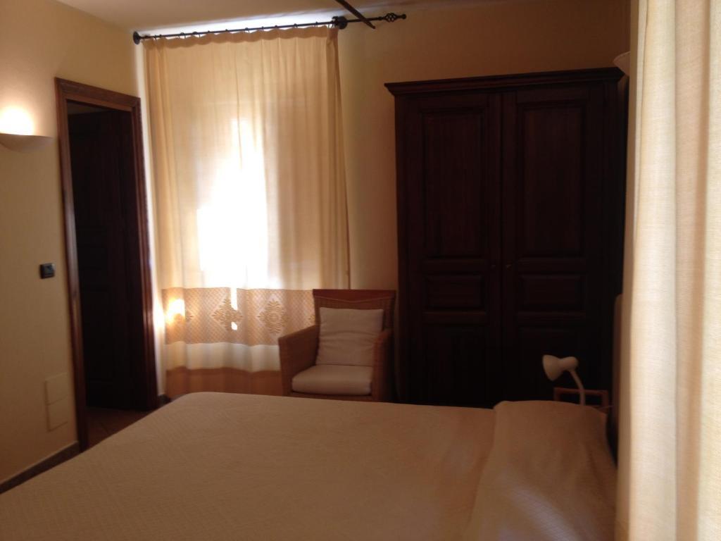 Il Convento Aparthotel Rapallo Szoba fotó